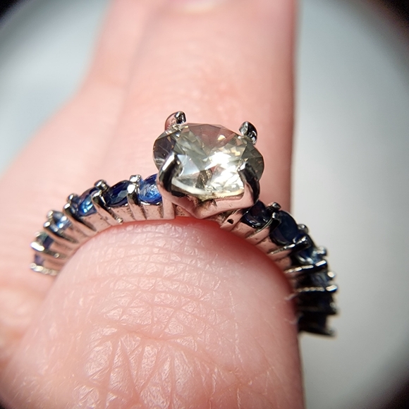 14k White Gold Natural Diamond & Variegated Sapphire Engagement Ring - Size 6 - Picture 9 of 11